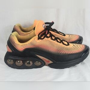 Nike Air Max DN SE Mens Shoes Size 10 Laser Orange Comet Red Black HM0810 800